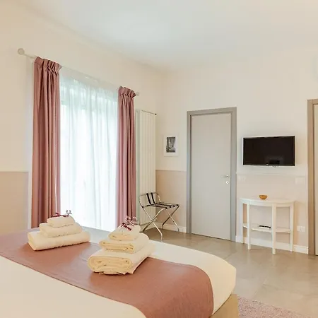 A Casa Di Ele Apartment Naples