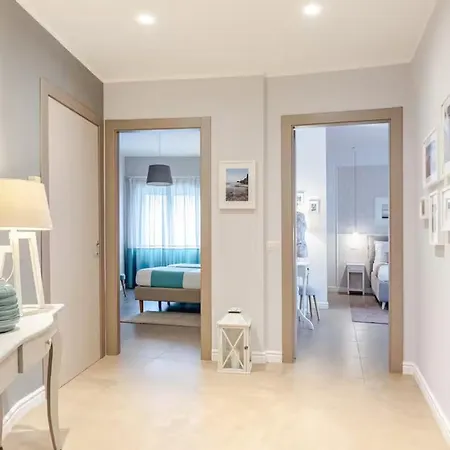 A Casa Di Ele דירה נאפולי