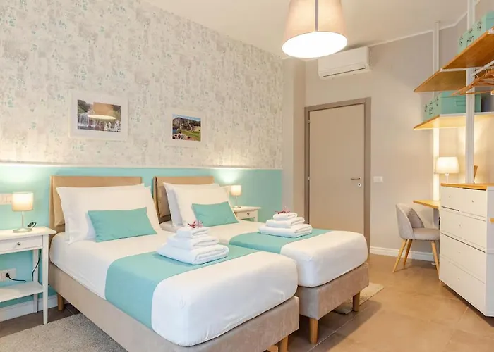 A Casa Di Ele * נאפולי